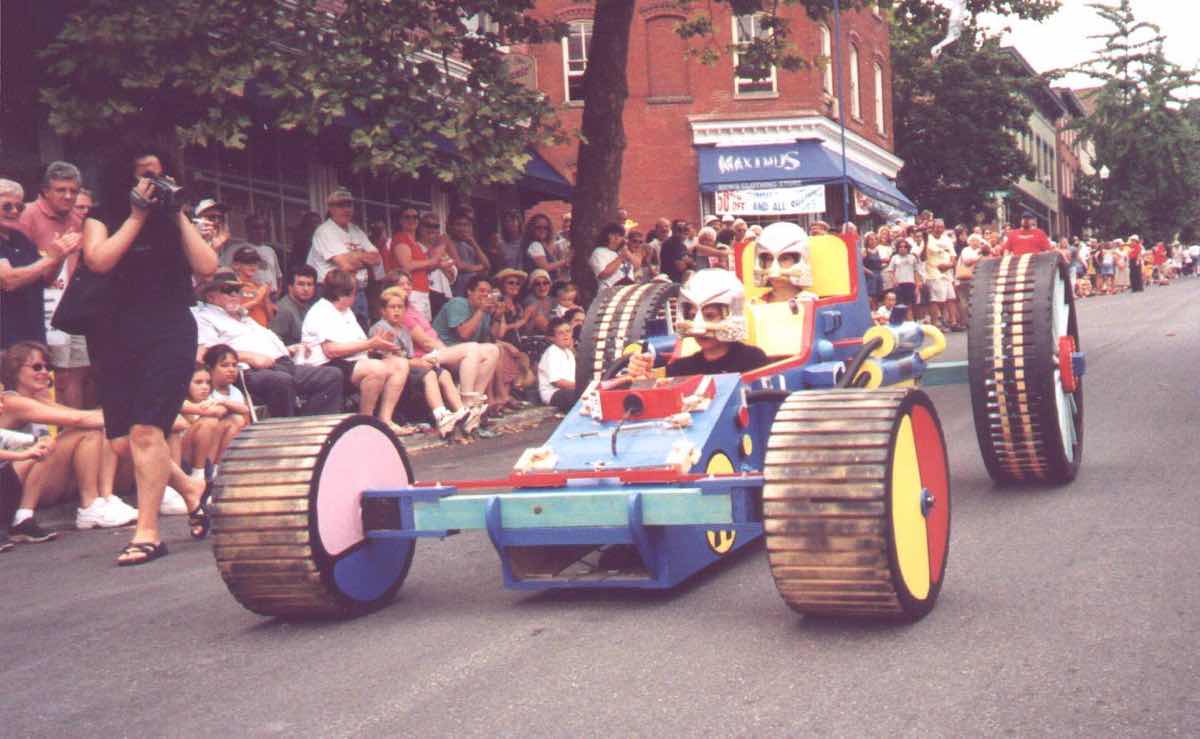 Kingston-Artist-Soapbox-Derby-033