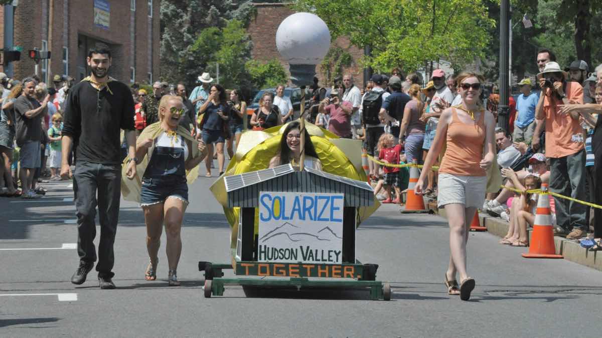 Kingston-Artist-Soapbox-Derby-049